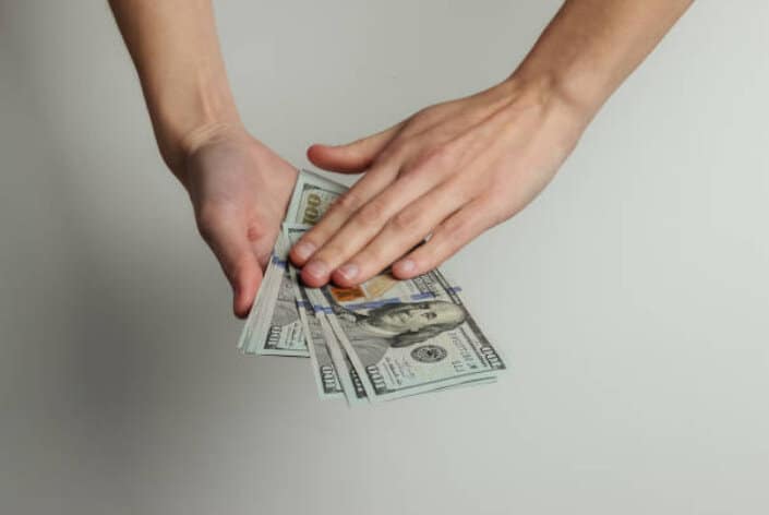 Сколько можно заработать на краудлендинге