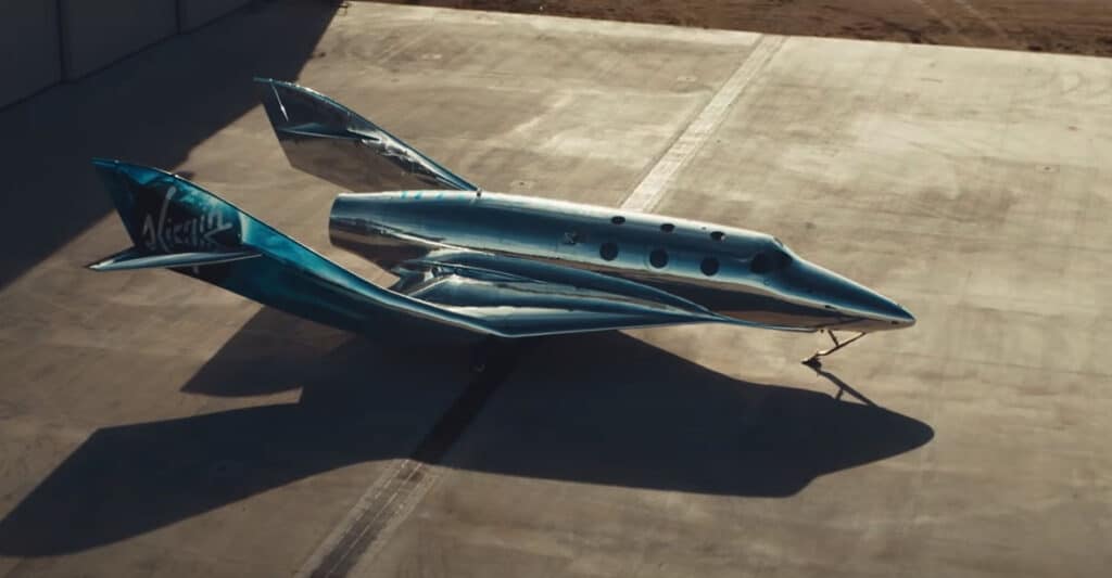 Компания Virgin Galactic пока не получает никакой прибыли - ежеквартально в отчетах только многомиллионные убытки